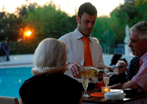 Orangerie poolside bar e restaurant
